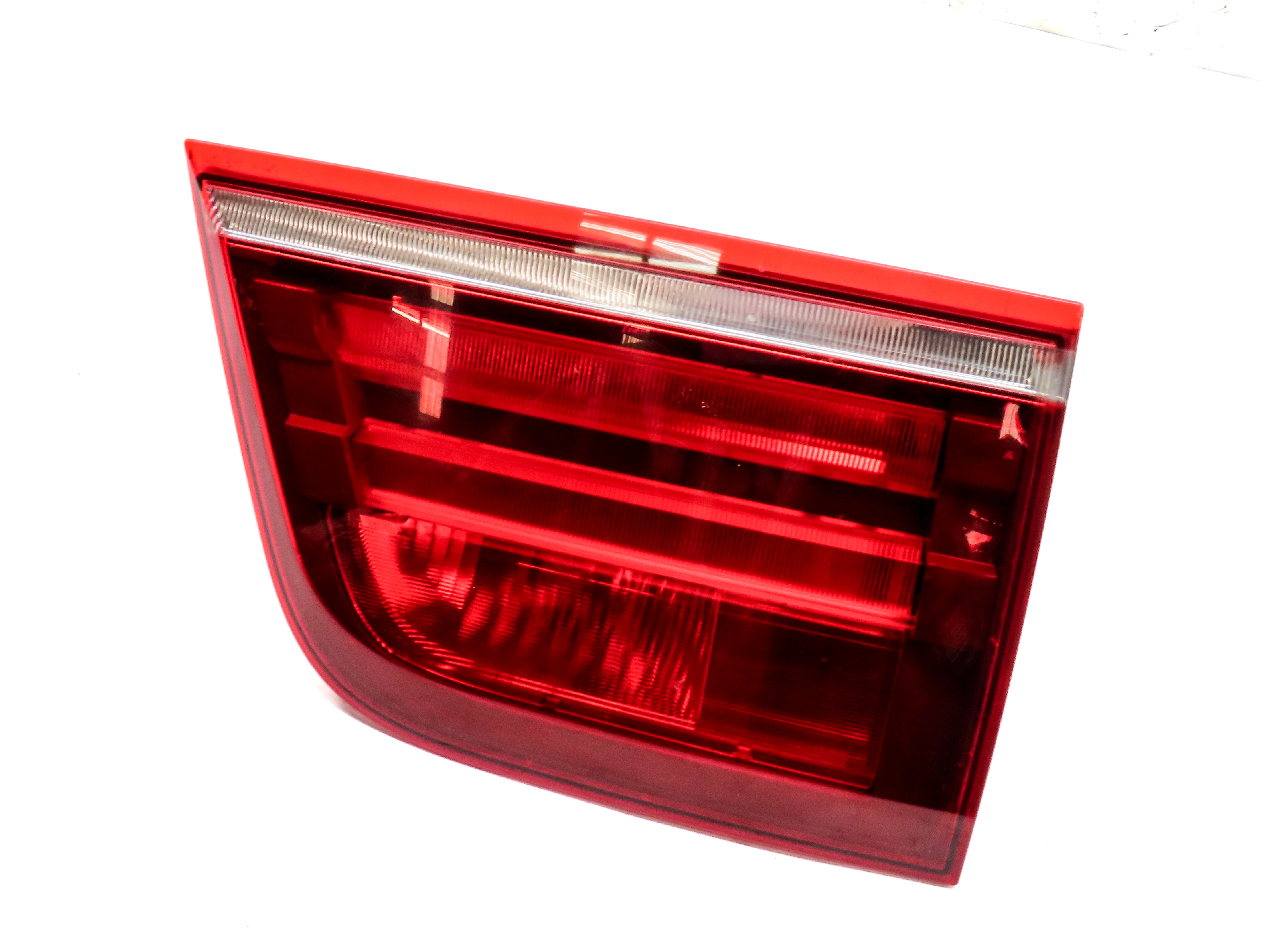 11-13 BMW X5 X5M (E70) RIGHT PASSENGER INNER TAILLIGHT LIGHT LAMP (INCANDESCENT) — exact item pictured